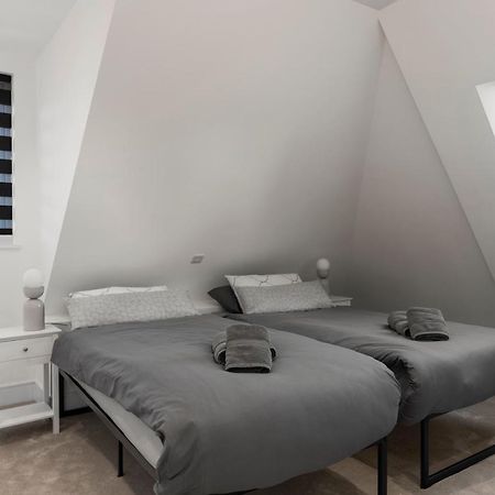 Flat 5 - Star London Vivian Lane 2-Bed Residence The Hyde Exteriör bild